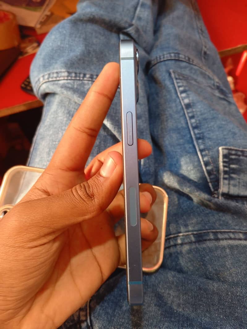 Iphone 13 2
