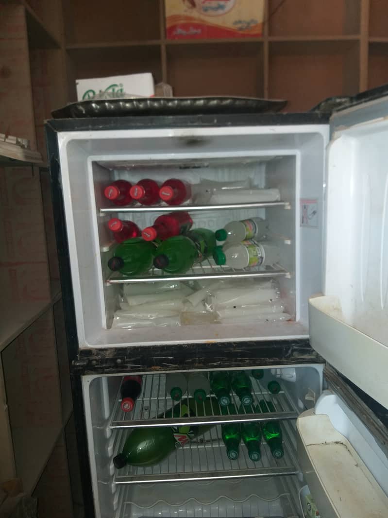 Refrigerator 3