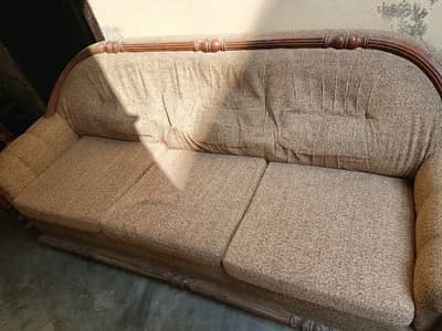 5 seater sofa 3+1+1. contact 03068483361