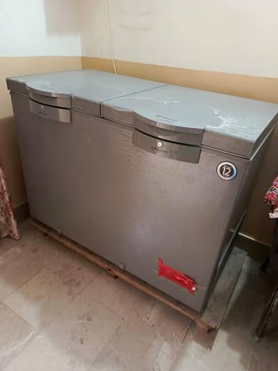 Dawlance Refrigerator 02 Door 10/10 Condition