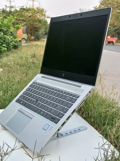 Hp Elitebook 840 g6 core i7 / i5 8th gen