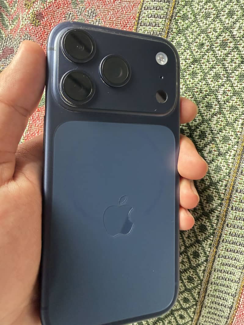 Iphone 17 pro 0