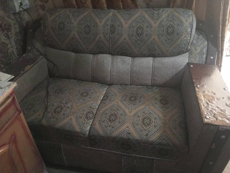 this is sofa 0