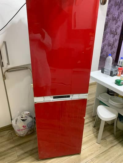 Hotpoint built in refrigerator