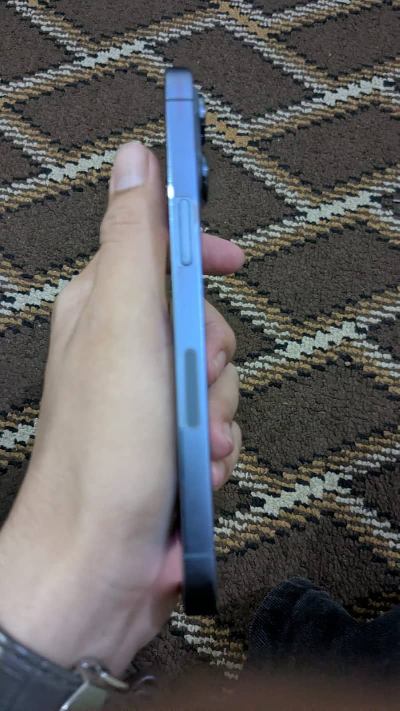 iPhone 13 Pro 3