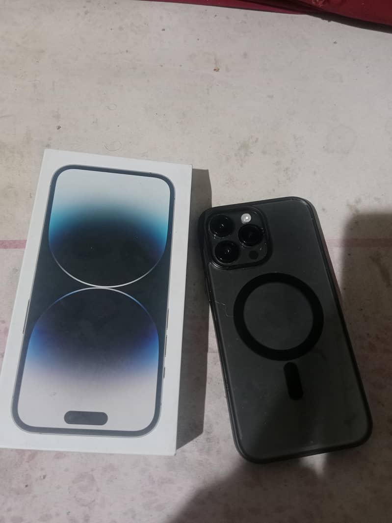 256 gB 03007753077 1