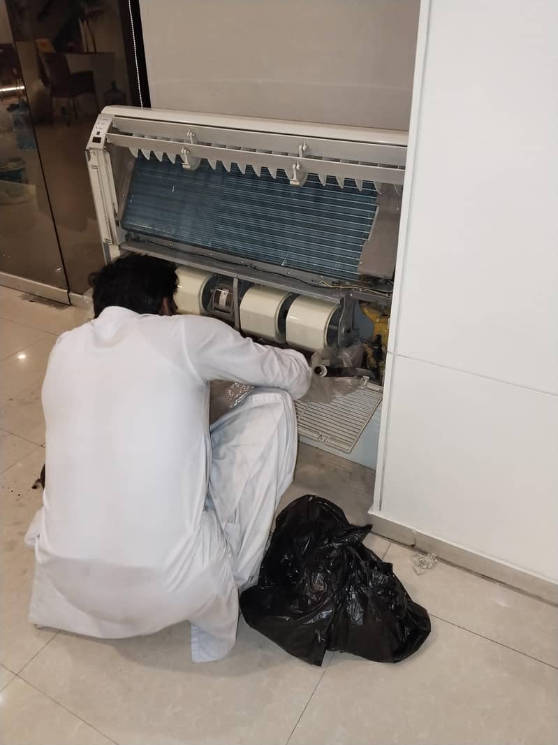 Electrician 0