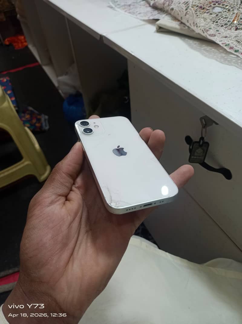 iPhone 12 mini 6