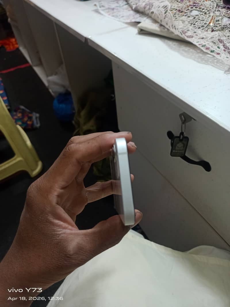 iPhone 12 mini 7