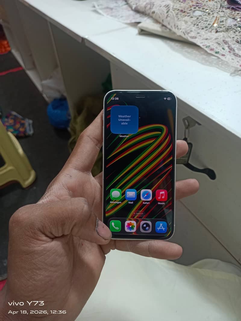 iPhone 12 mini 8