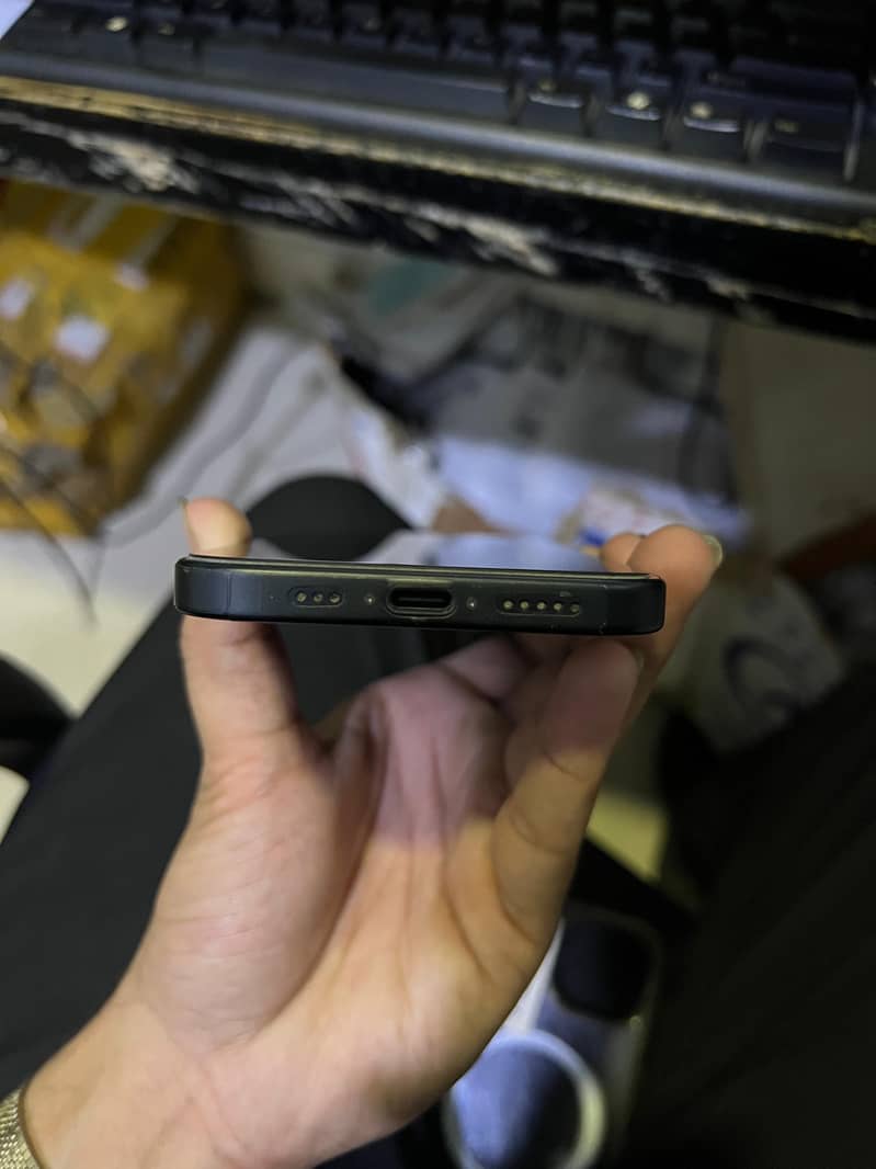 Iphone 15 Black 0
