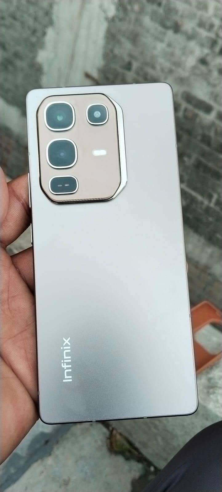 Note 50 pro 12/256 2