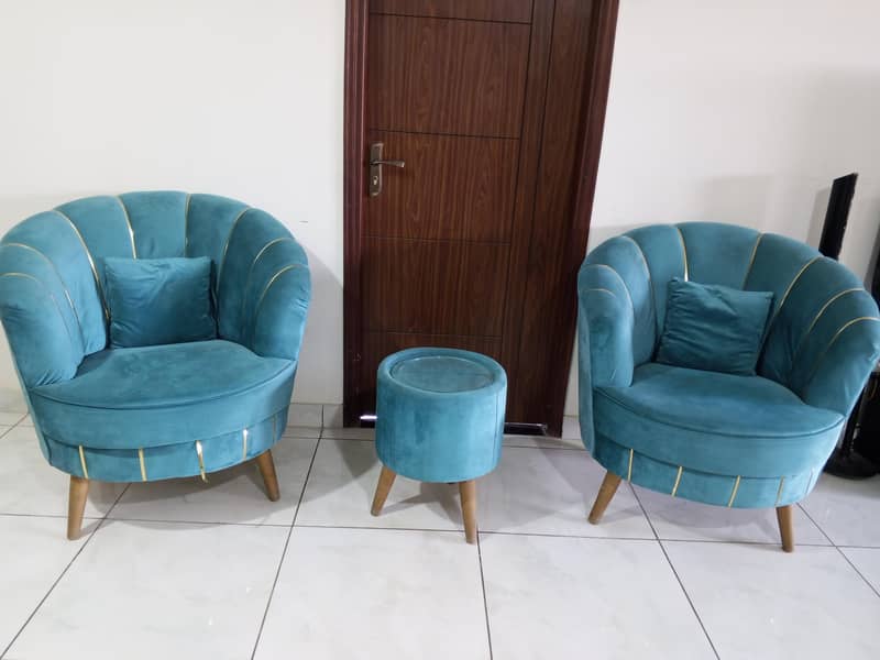 sofas with table 1
