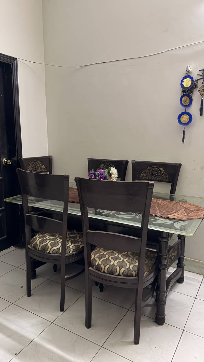 Dining table (interwood) 2