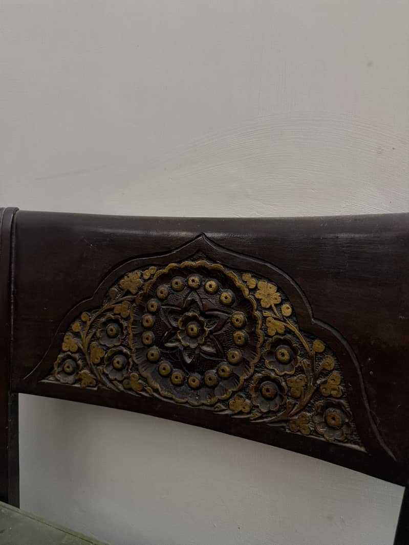 Dining table (interwood) 5