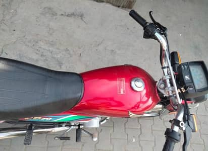Honda 70 cc bike argent for sale 03708336174