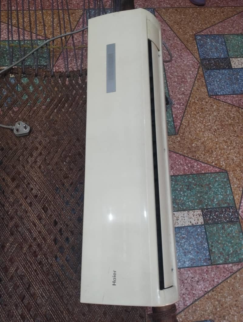 HAIER 1.5 TONS SPLIT AC. 3