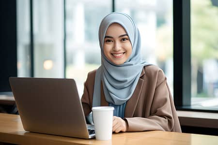 online copmuter classes for female student