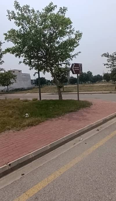 10.57 Marla Corner Plot available In G5 Block Bahria Town Lahore