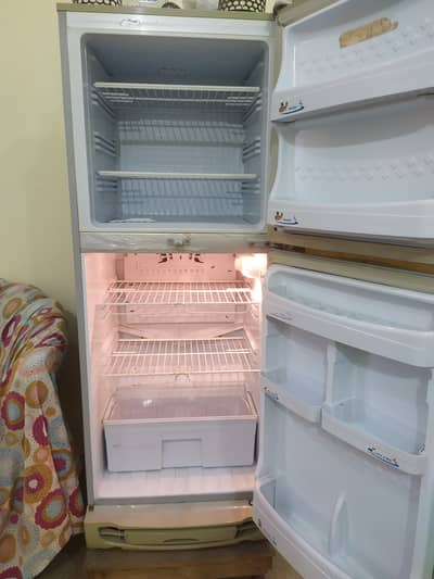 PEL Fridge in Good condition for sale