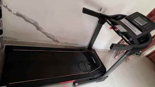 Hydrofitness heavy tread mill new condition
