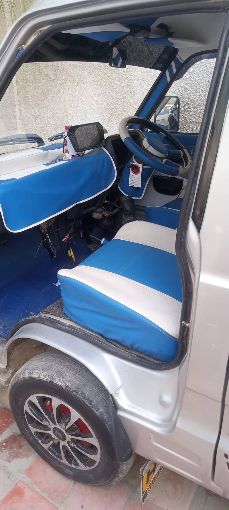 Suzuki bolan 3