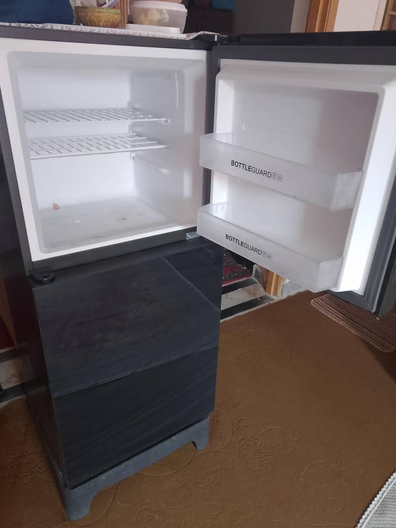 refrigerator 1