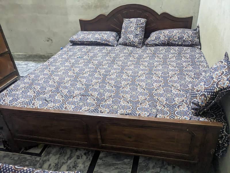 double bed with sofa set 0