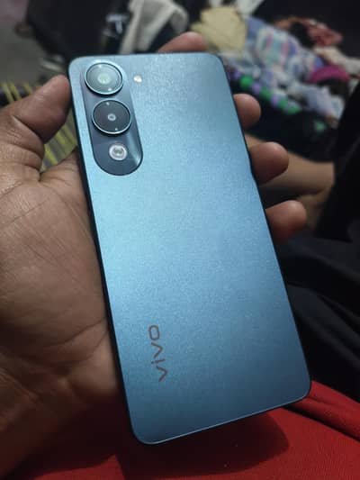 vivo Y04 4/128 4 month family use