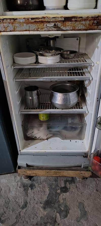 Dawlance fridge   03. . . . 0. . . . 2. . . 9. . 5. . 61. . . 8. . 6. . 8