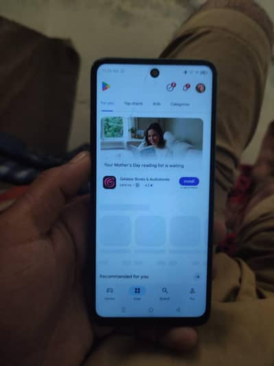 infinix hot 40i. 8+8  128