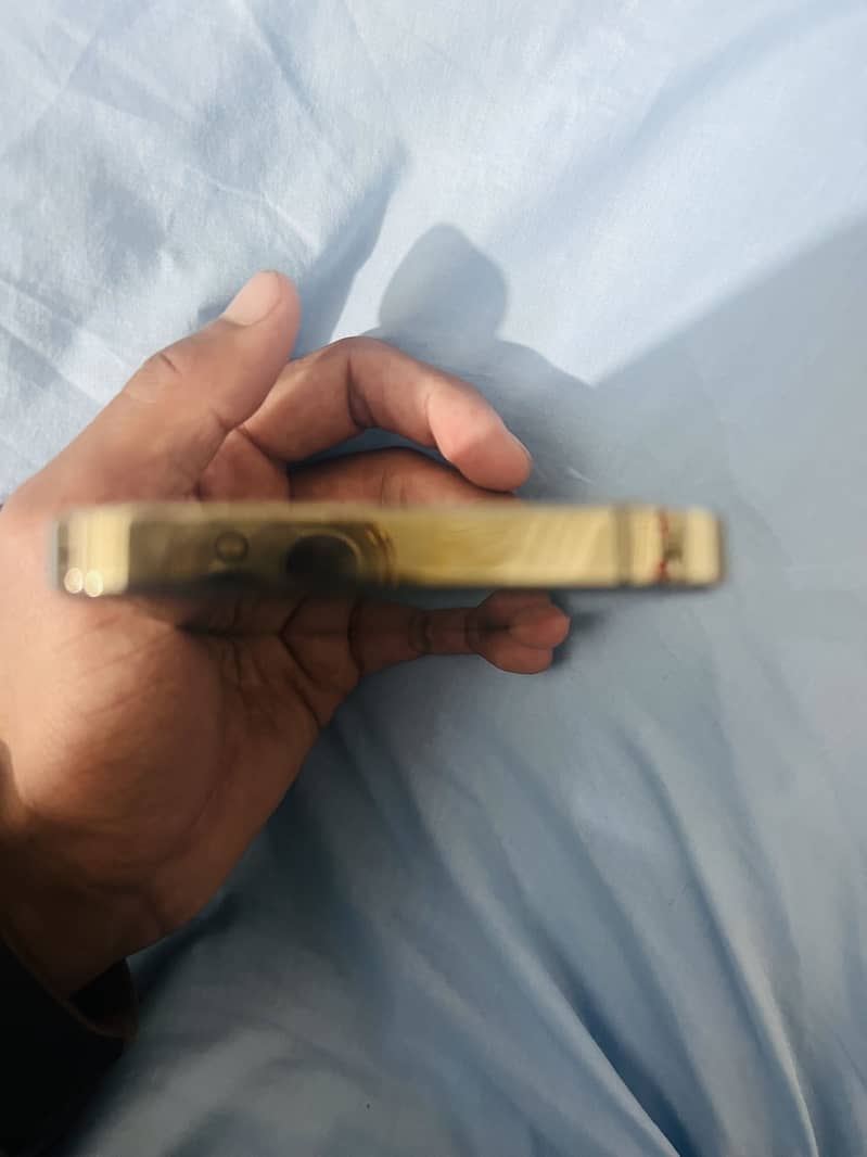 IPHONE 12 PRO 5