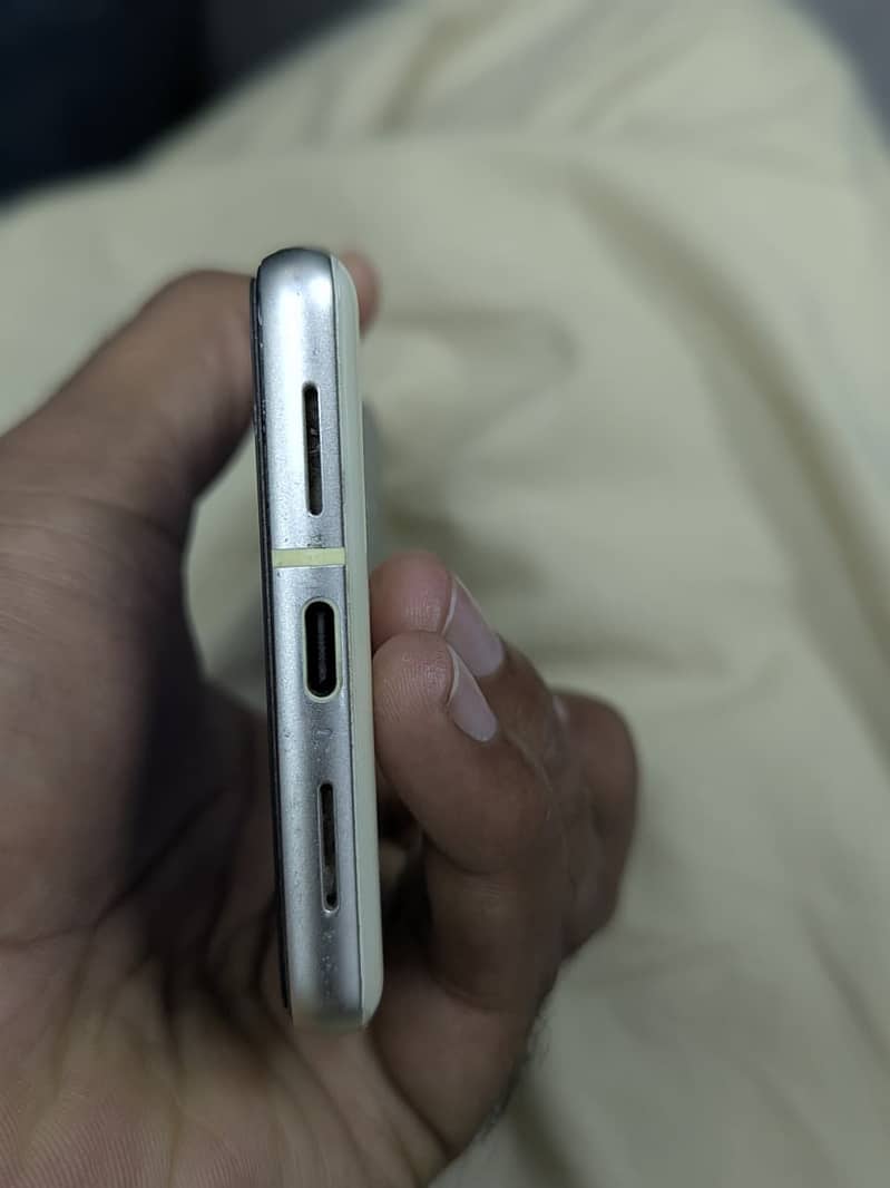 Google Pixel 7 2