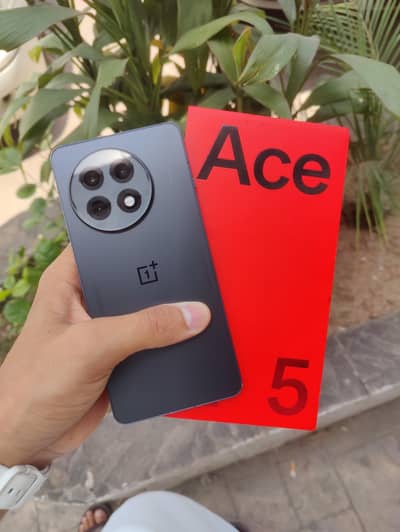 Oneplus 13R/Ace 5 (12/256)