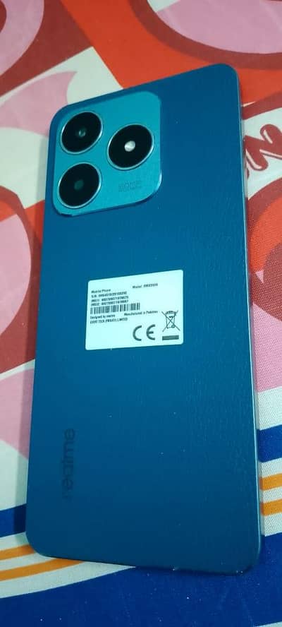 Realme C63
