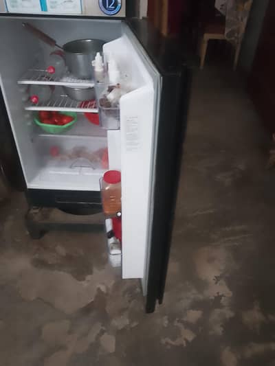 refrigerator dawlence
