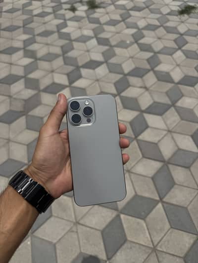 Iphone 15 pro max jv