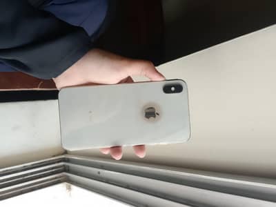 iphone xsmax 64 gb white