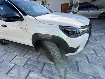 Hilux Revo Rocco 2023