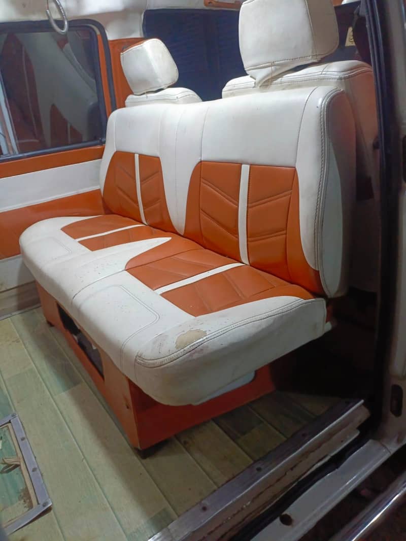 Suzuki bolan 18
