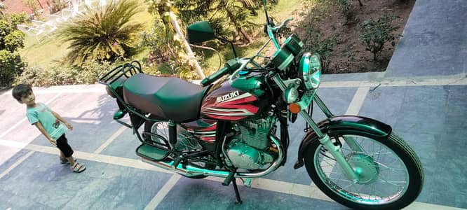 Suzuki 150 urgent for sale like a brand new