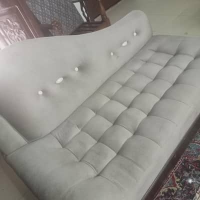 5 seater sofa with dewan  best quality