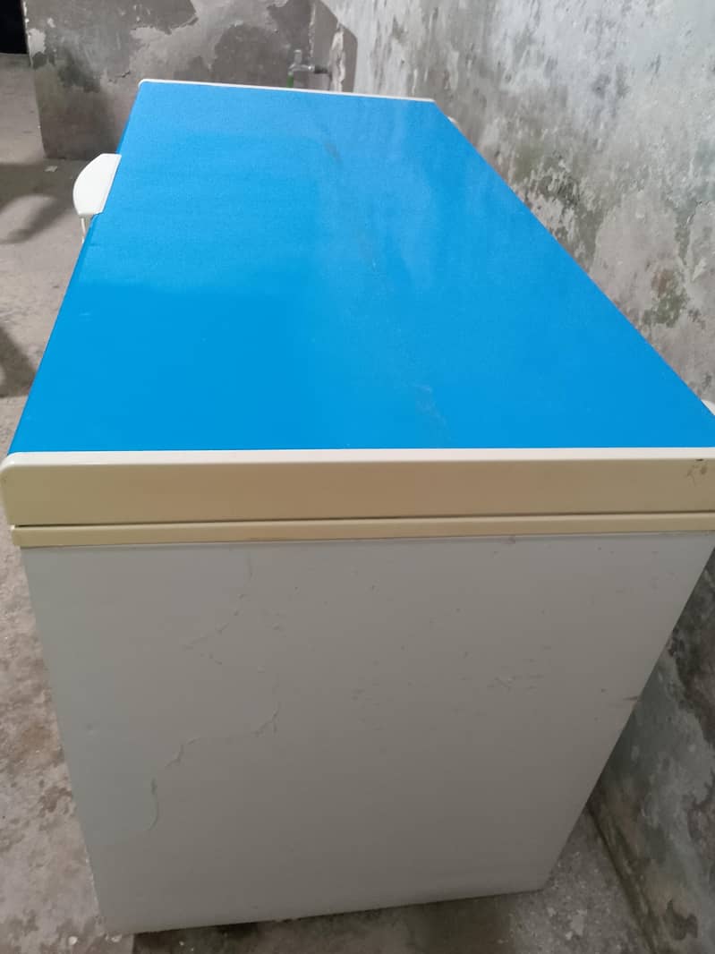 waves deep freezer 2
