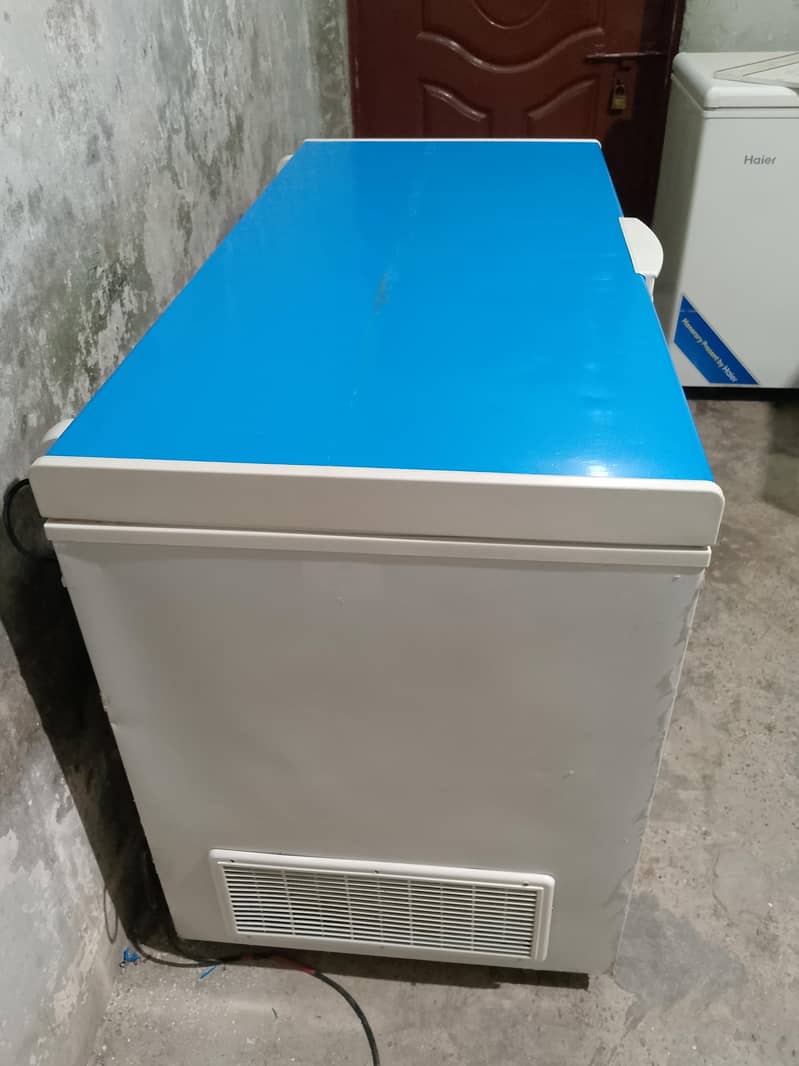 waves deep freezer 3