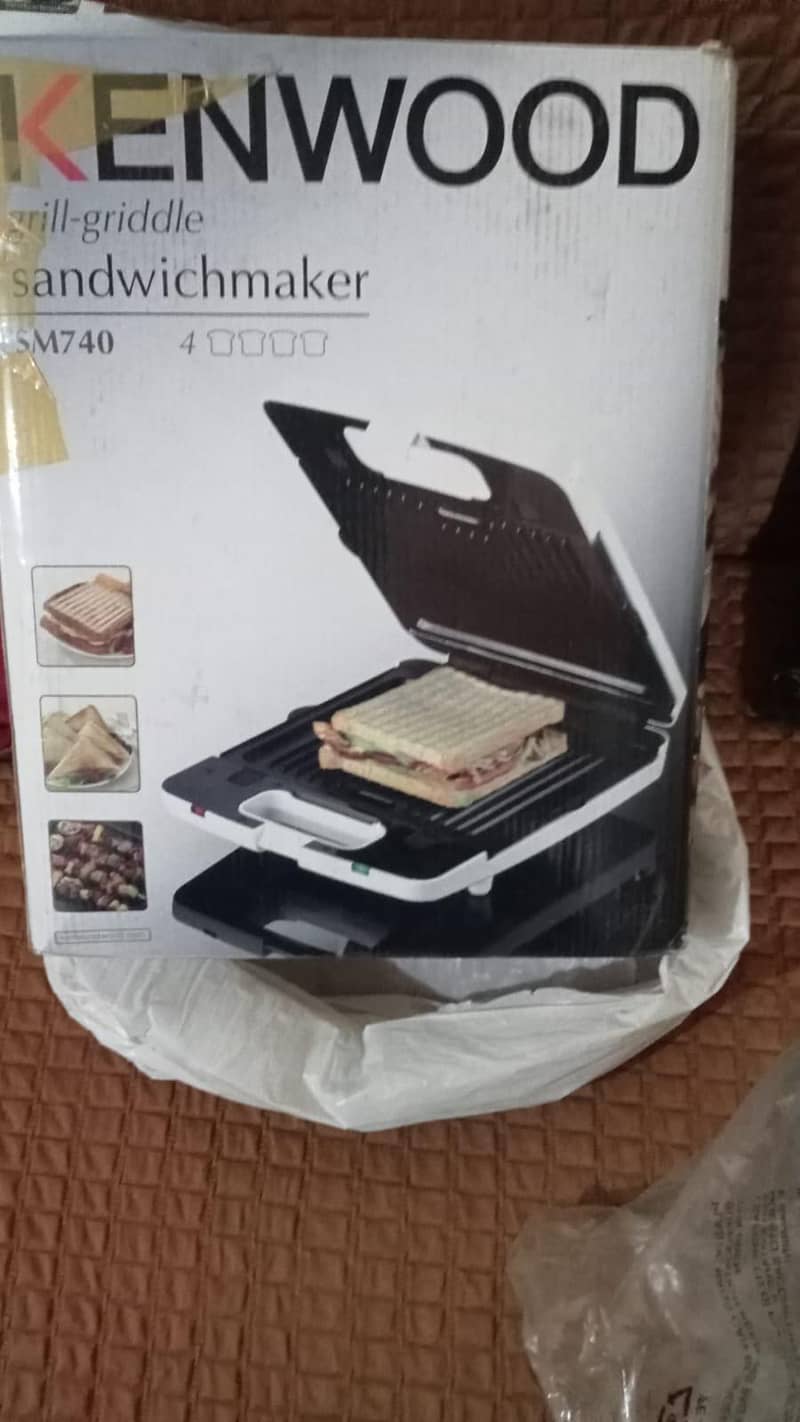 sandwich maker 0