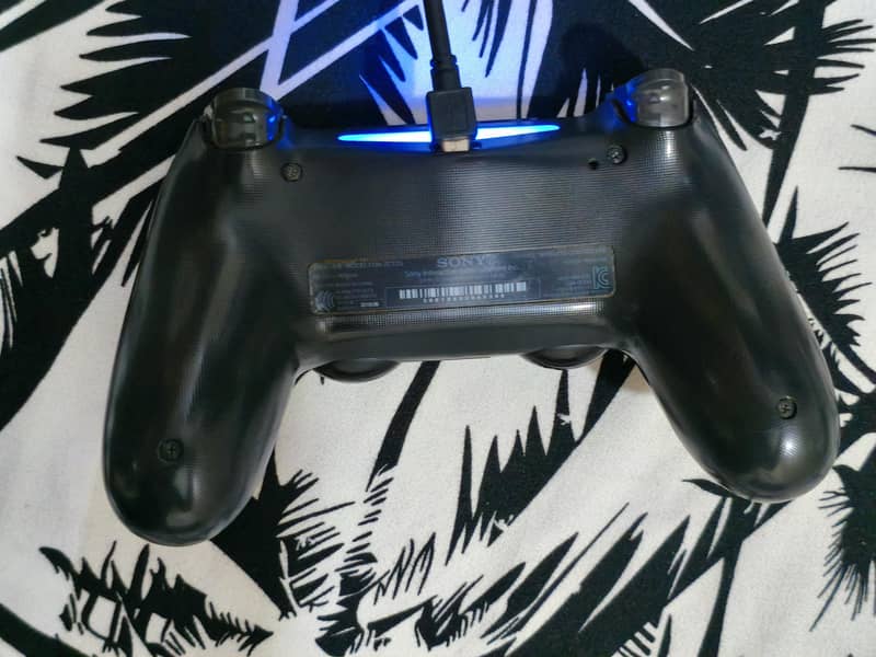 Playstation Controller | Dualshock 4 3