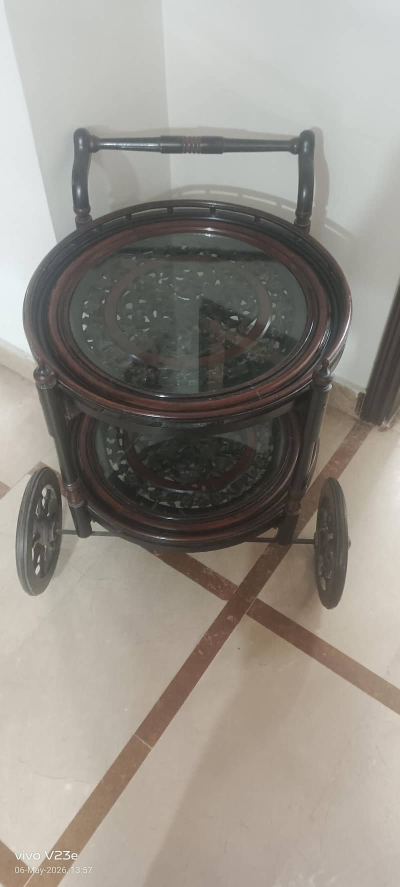 Tea Trolly 0