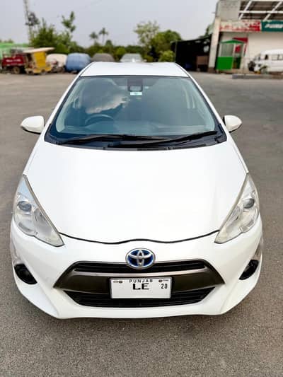 Toyota Aqua 2016 Urban X