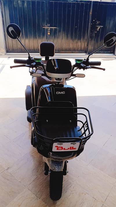 Brand new scooter exchange with 3 wheeler electric scooter