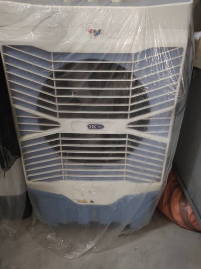 Slightly Used 9/10 Condition All Parts are working!